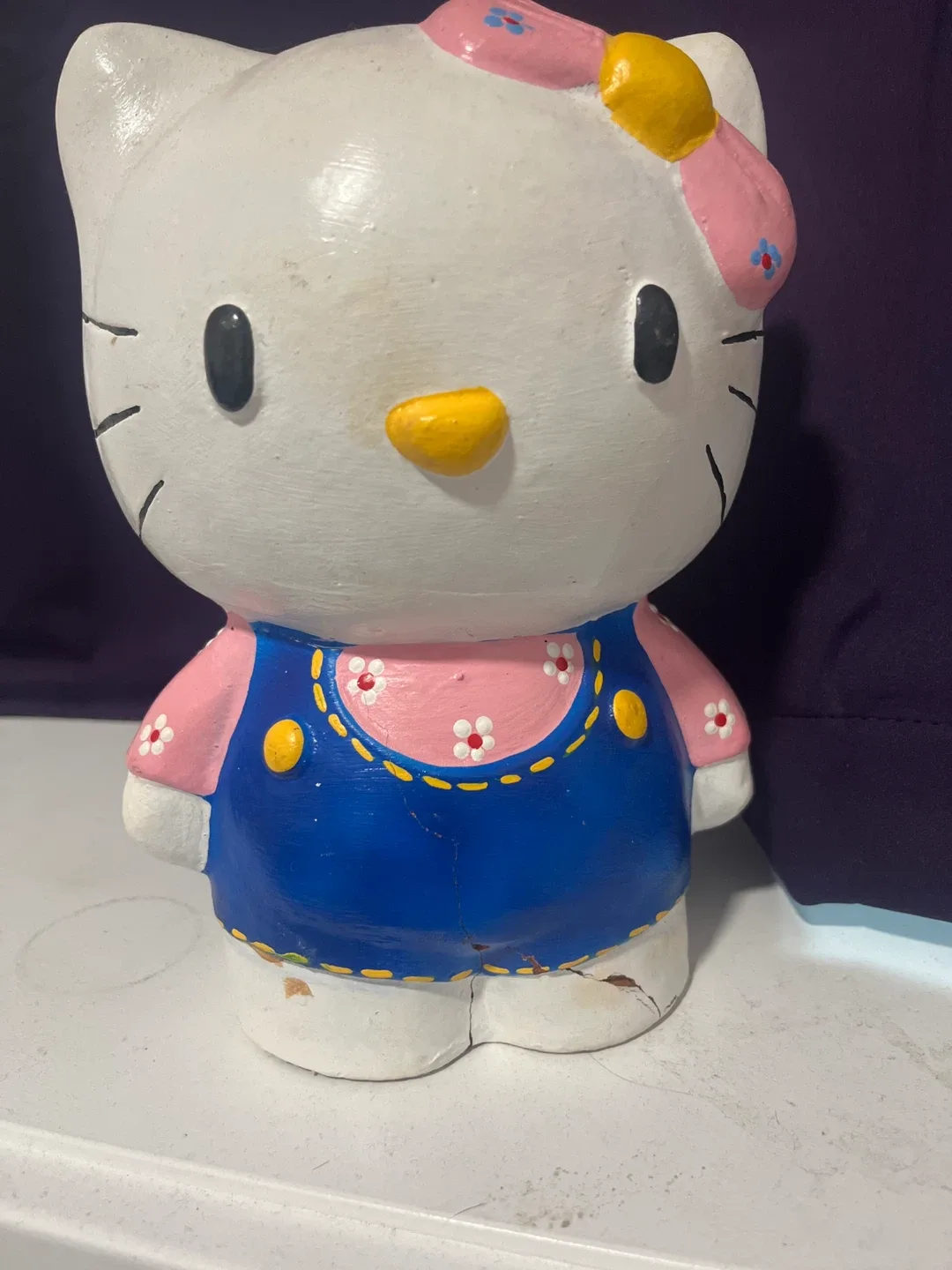 Hello Kitty Figurine
