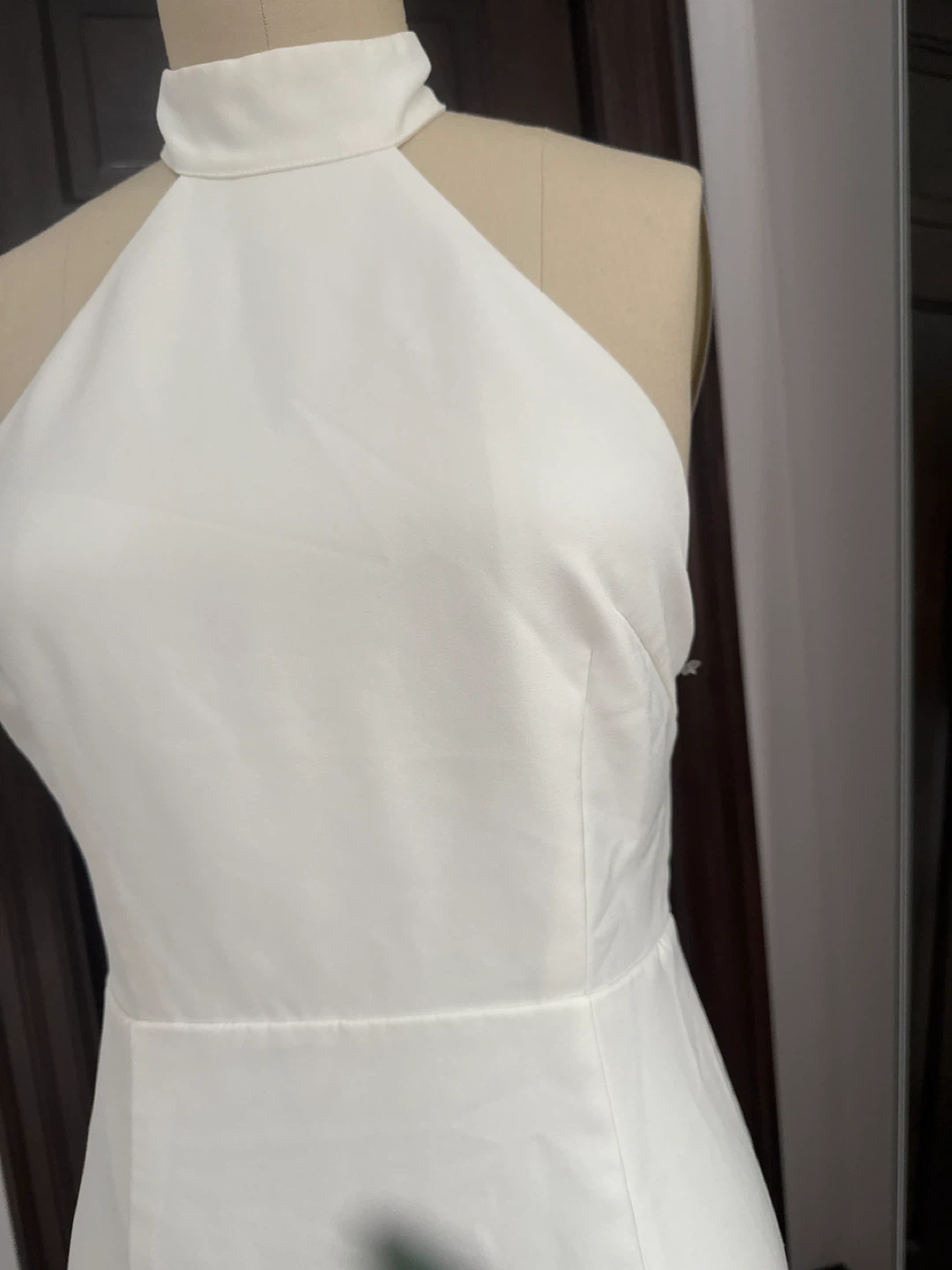 White Halter Neck Wedding Dress - photo 4
