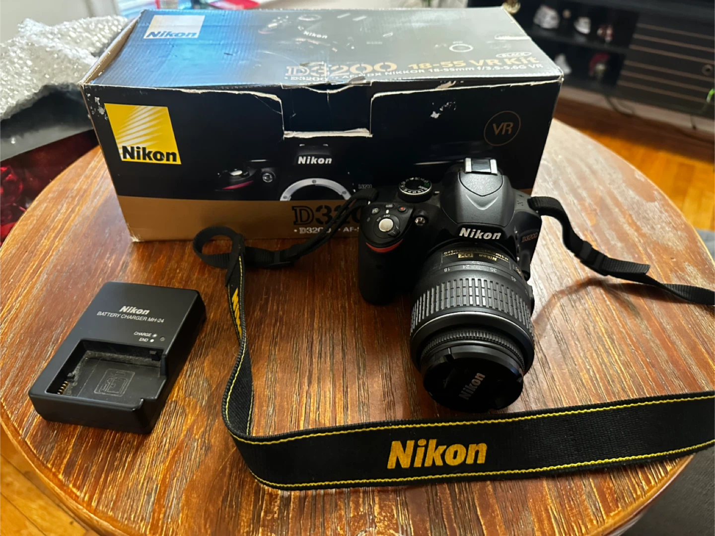 Nikon D3200 DSLR Camera with 18-55mm VR Lens - photo 4