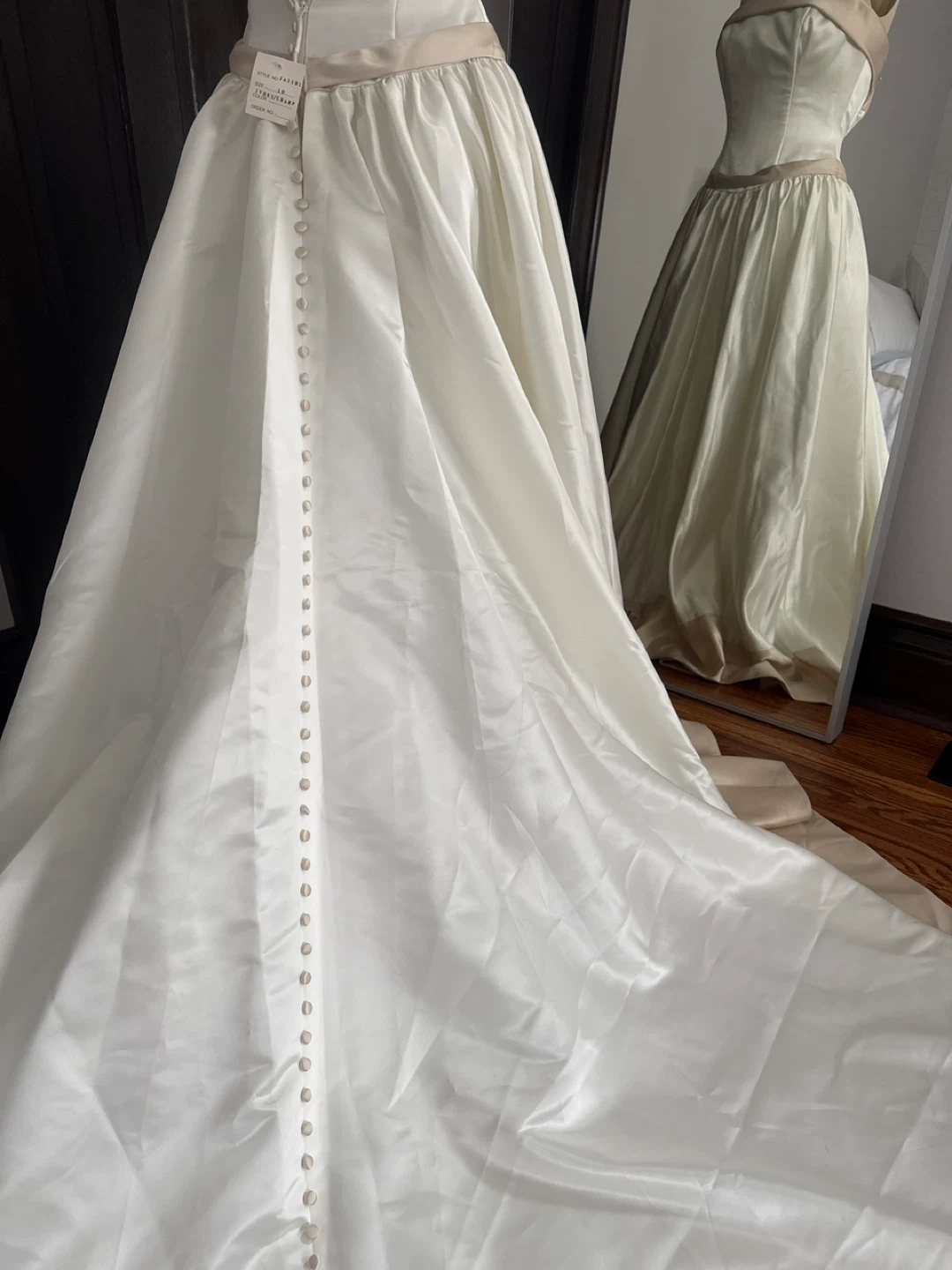 Ivory/Champagne Wedding Dress - Size 10 - photo 2