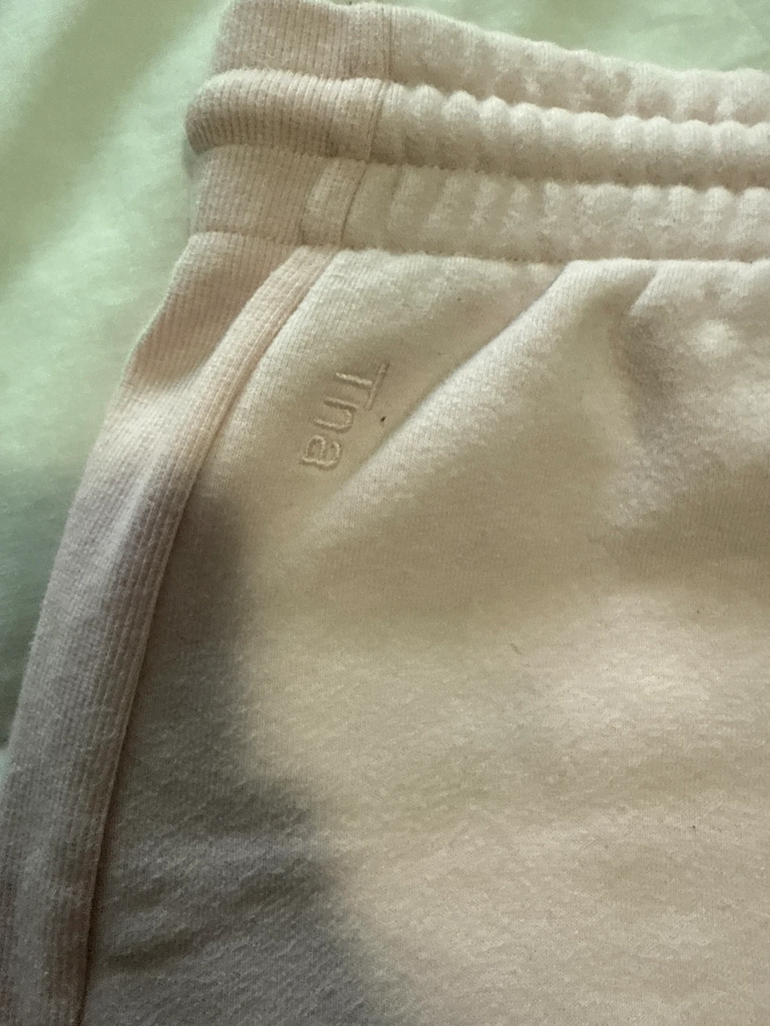 Tna Sweat Shorts - Size Medium - photo 3