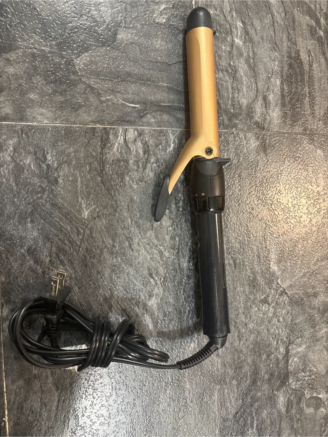 Curling Iron - Gold and Black