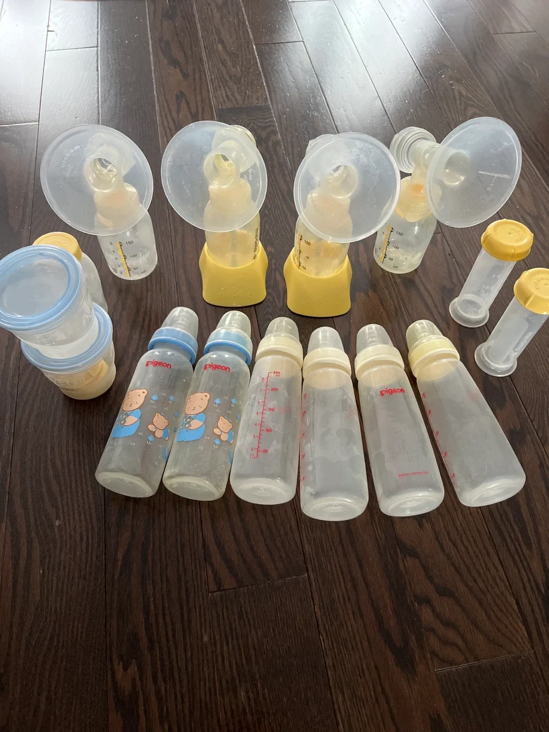 Pigeon Baby Bottles & Medela Breast Pump Bottles
