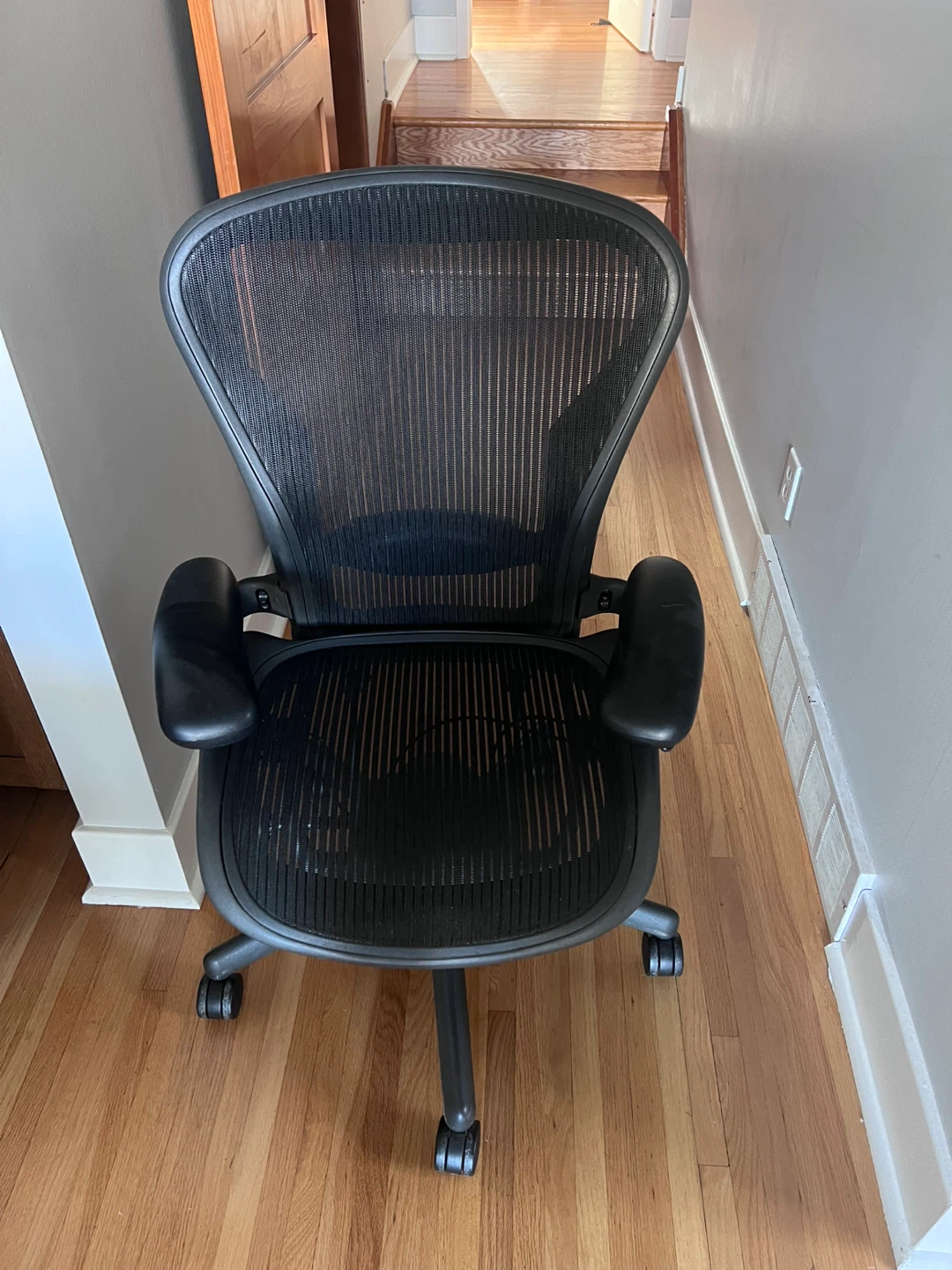 Herman Miller Aeron Chair - Size B - Black - photo 2