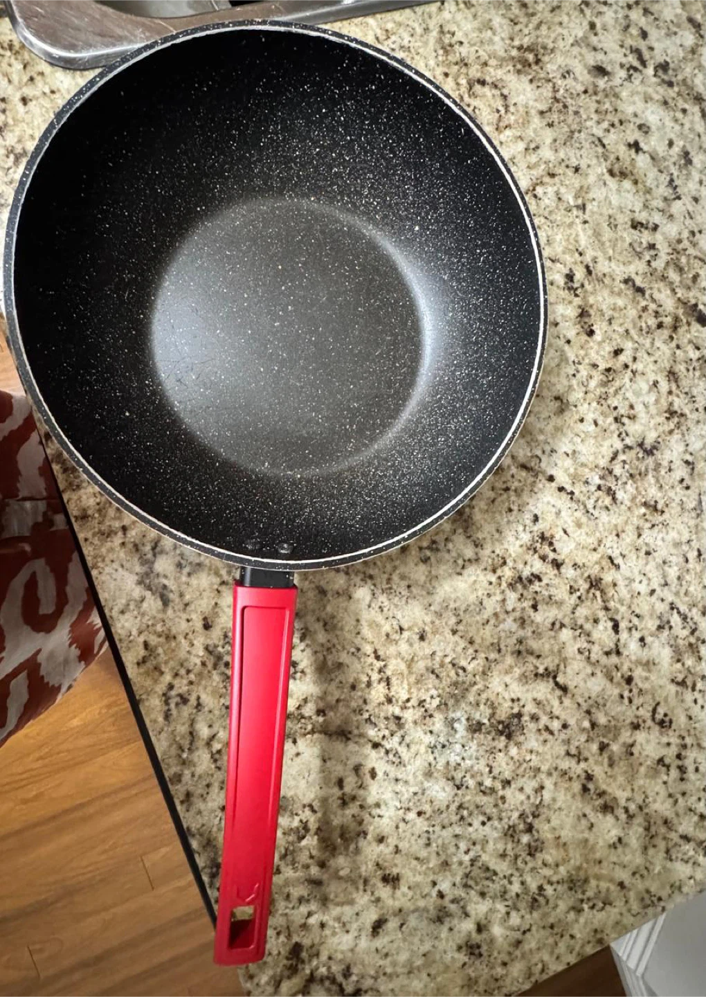 Wok pan / fry pan