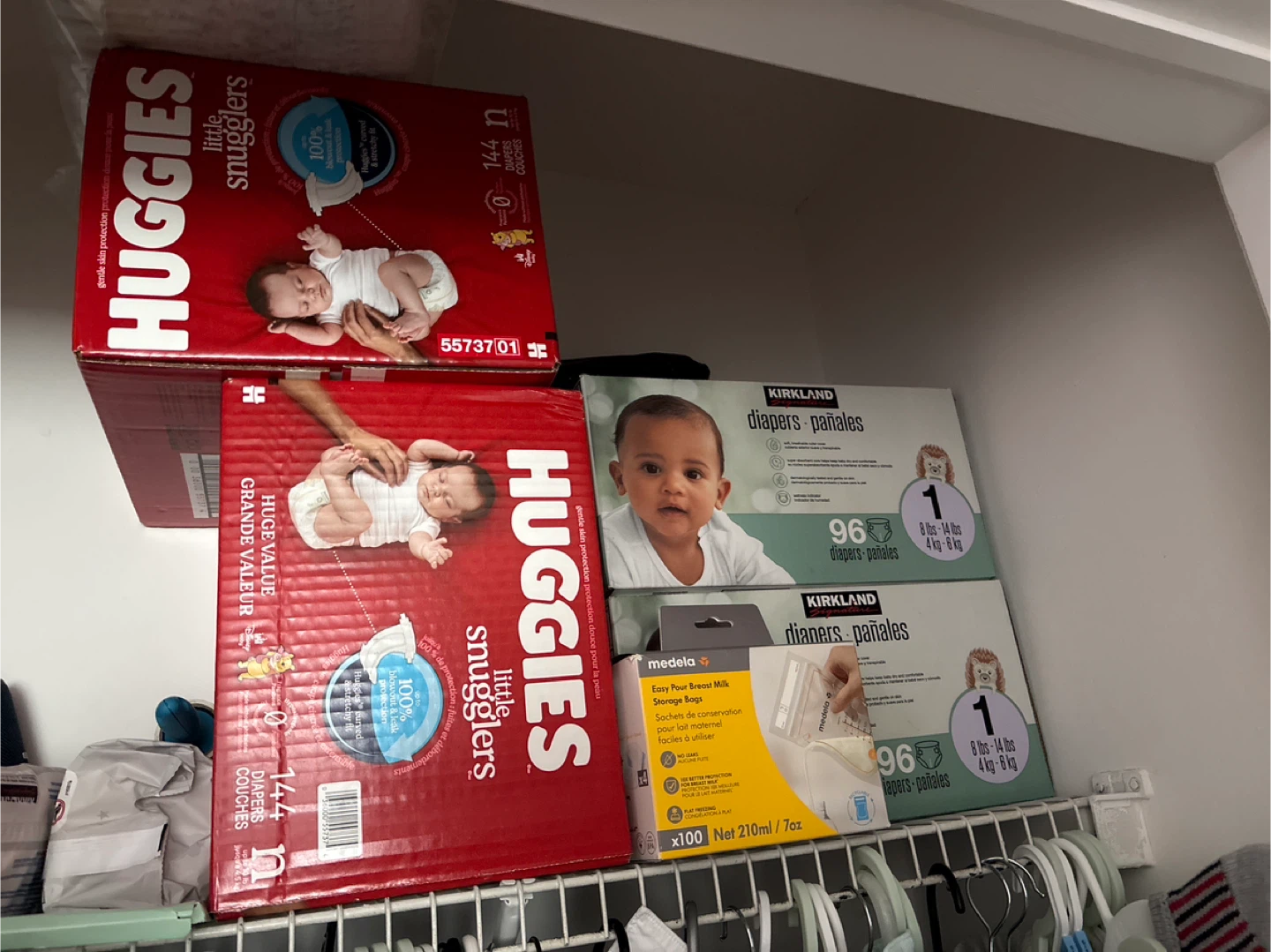 Kirkland Signature Diapers - Size 1 (8-14 lbs)