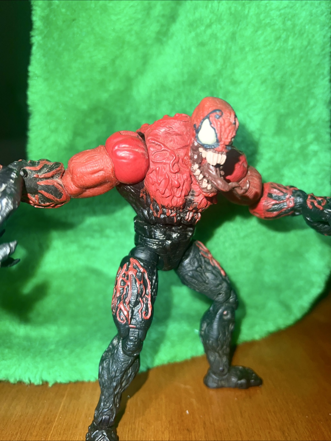 Marvel Maximum Carnage Action Figure - photo 3