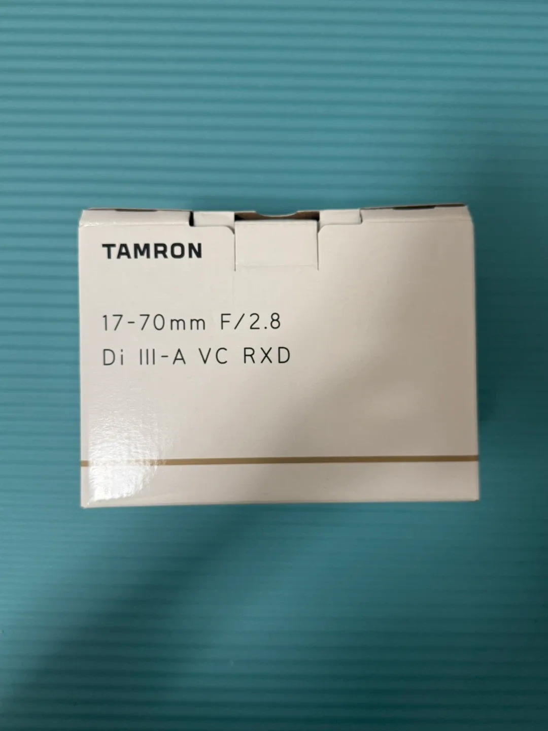 Tamron 17-70mm F/2.8 Di III-A VC RXD for Sony E