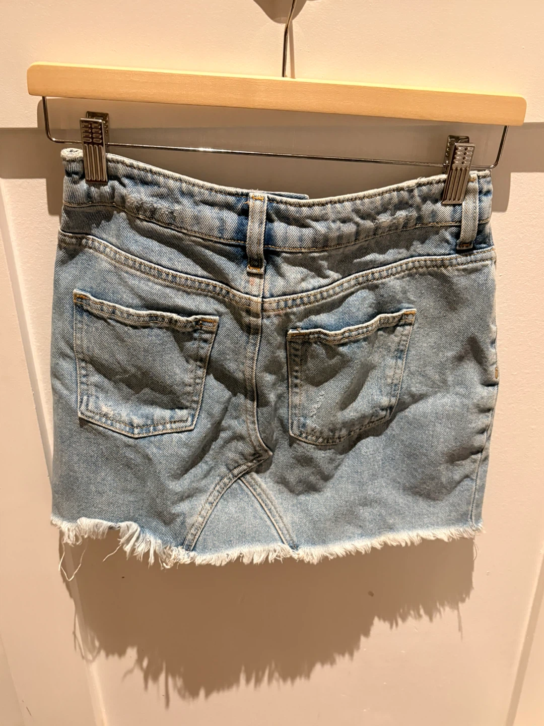 Womens H&M Divided Denim Mini Skirt - Size 4 - photo 2
