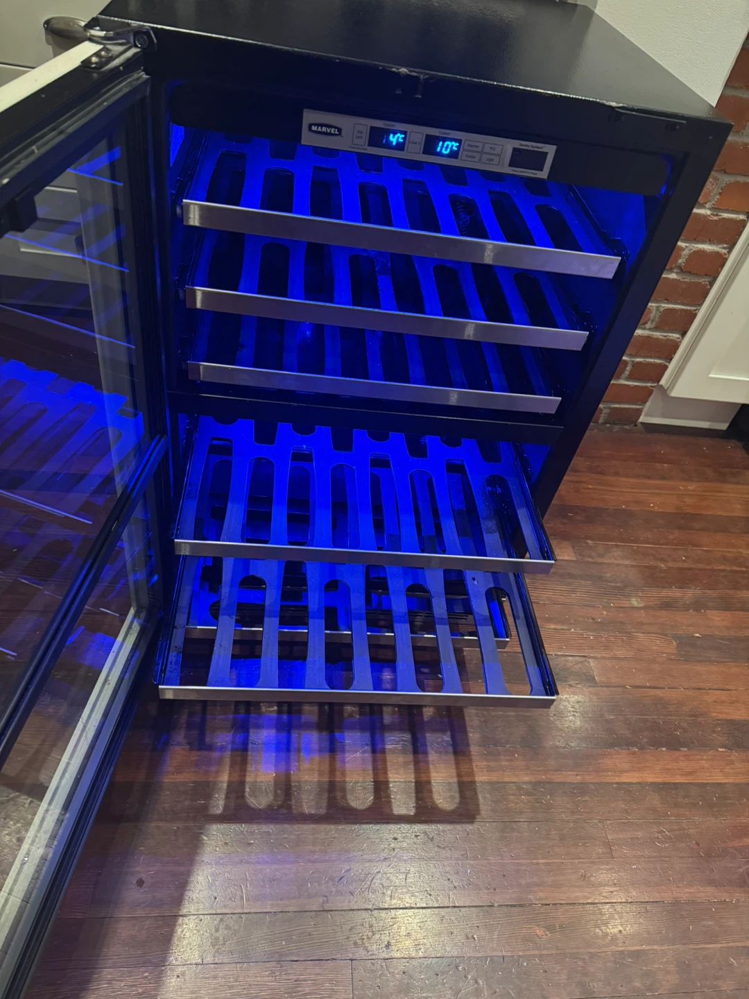 Marvel MPR06DZE-BD-L Wine Refrigerator - photo 4