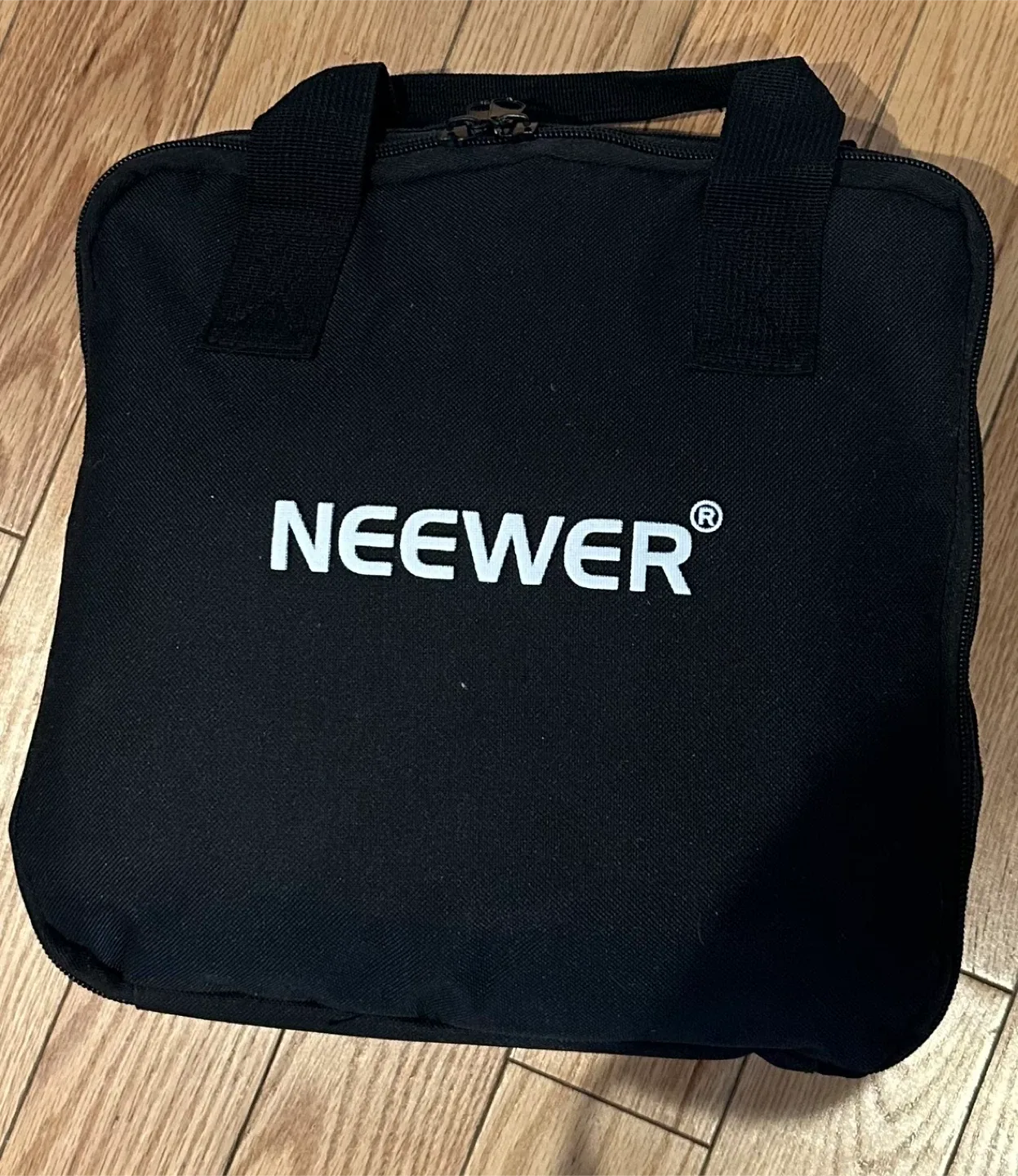 Neewer NL660 LED Video Light Kit