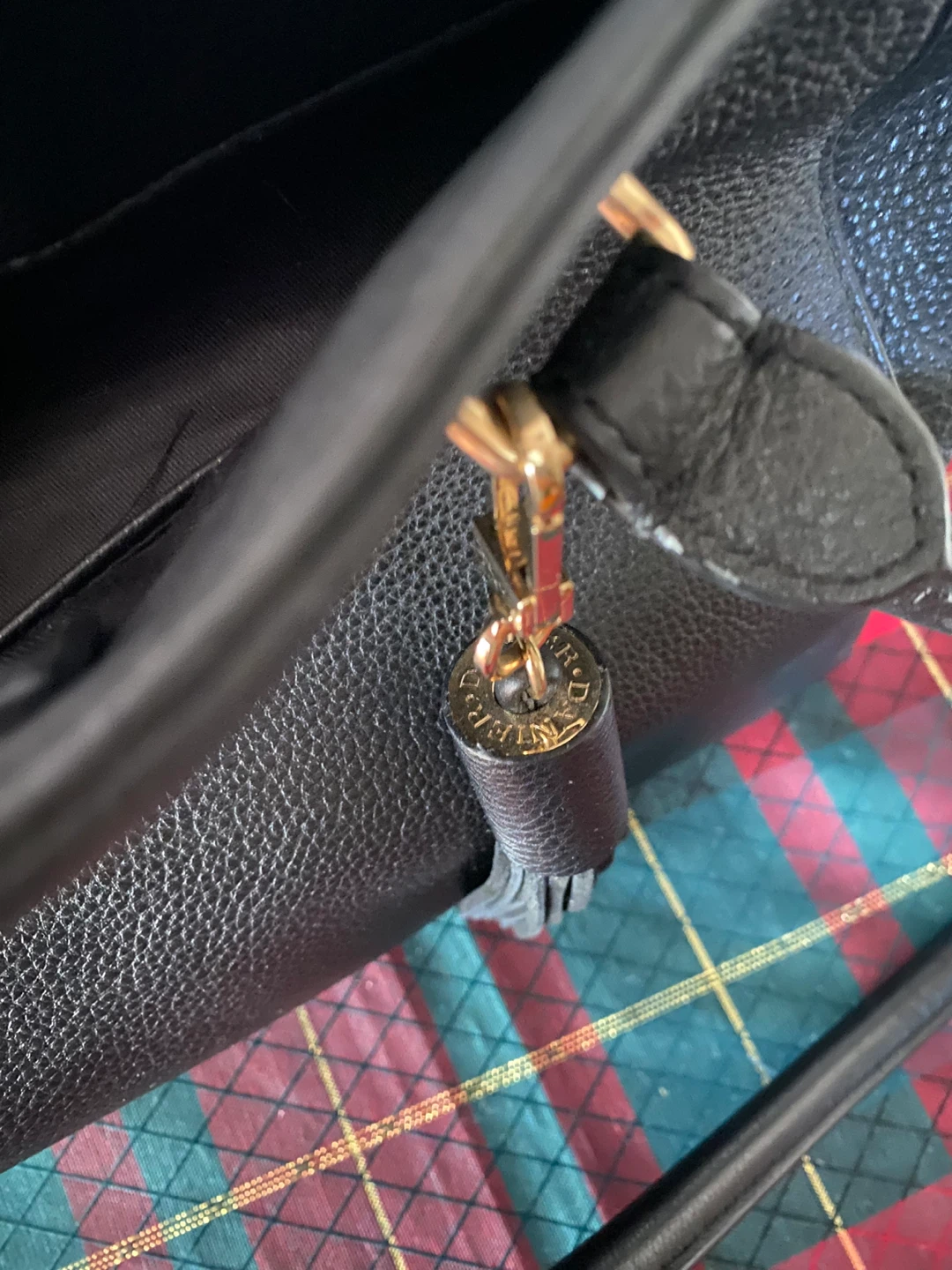 Danier Leather Black Tote Bag - photo 2