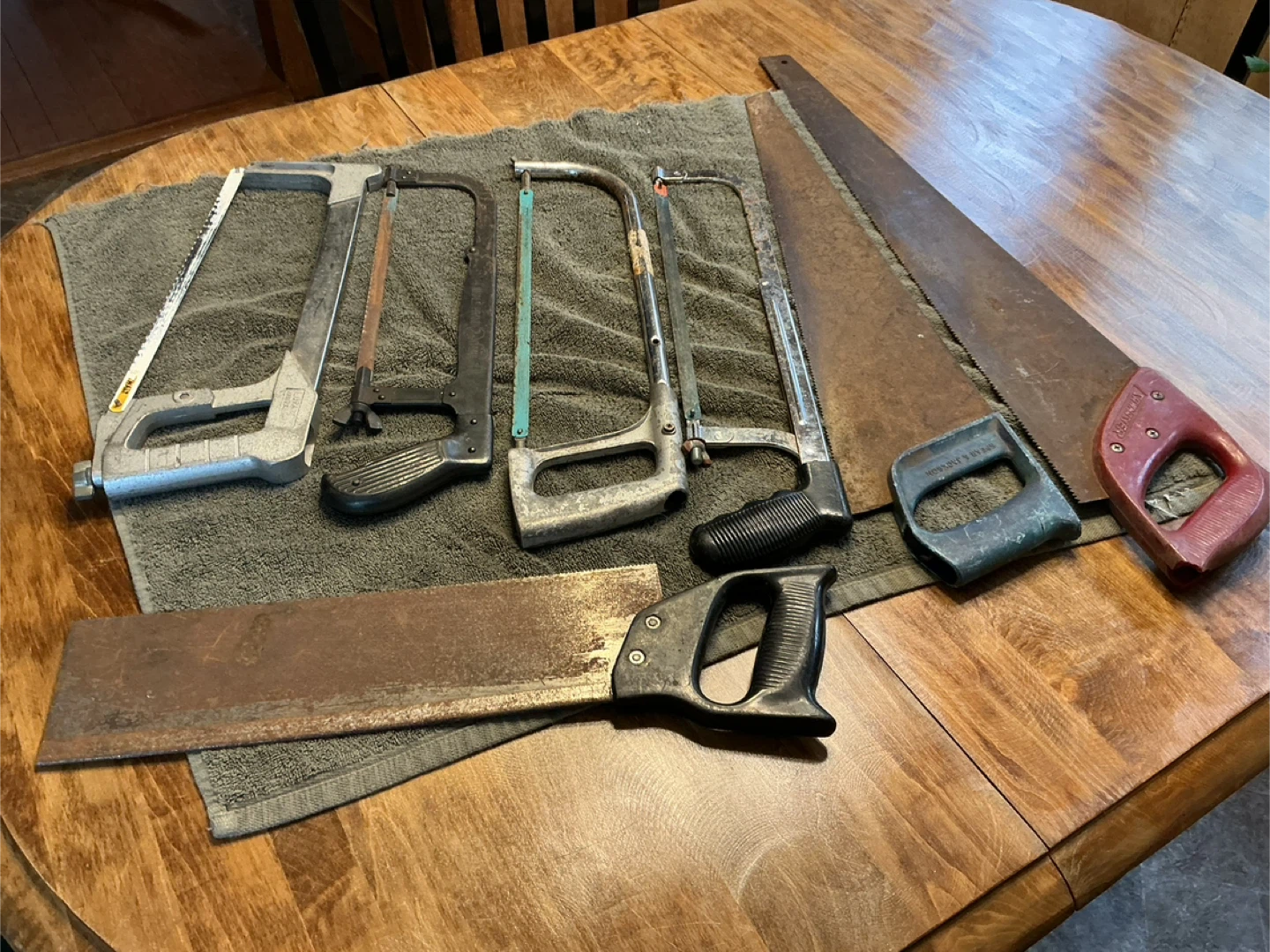 7 Vintage Hand Saws ! - photo 4