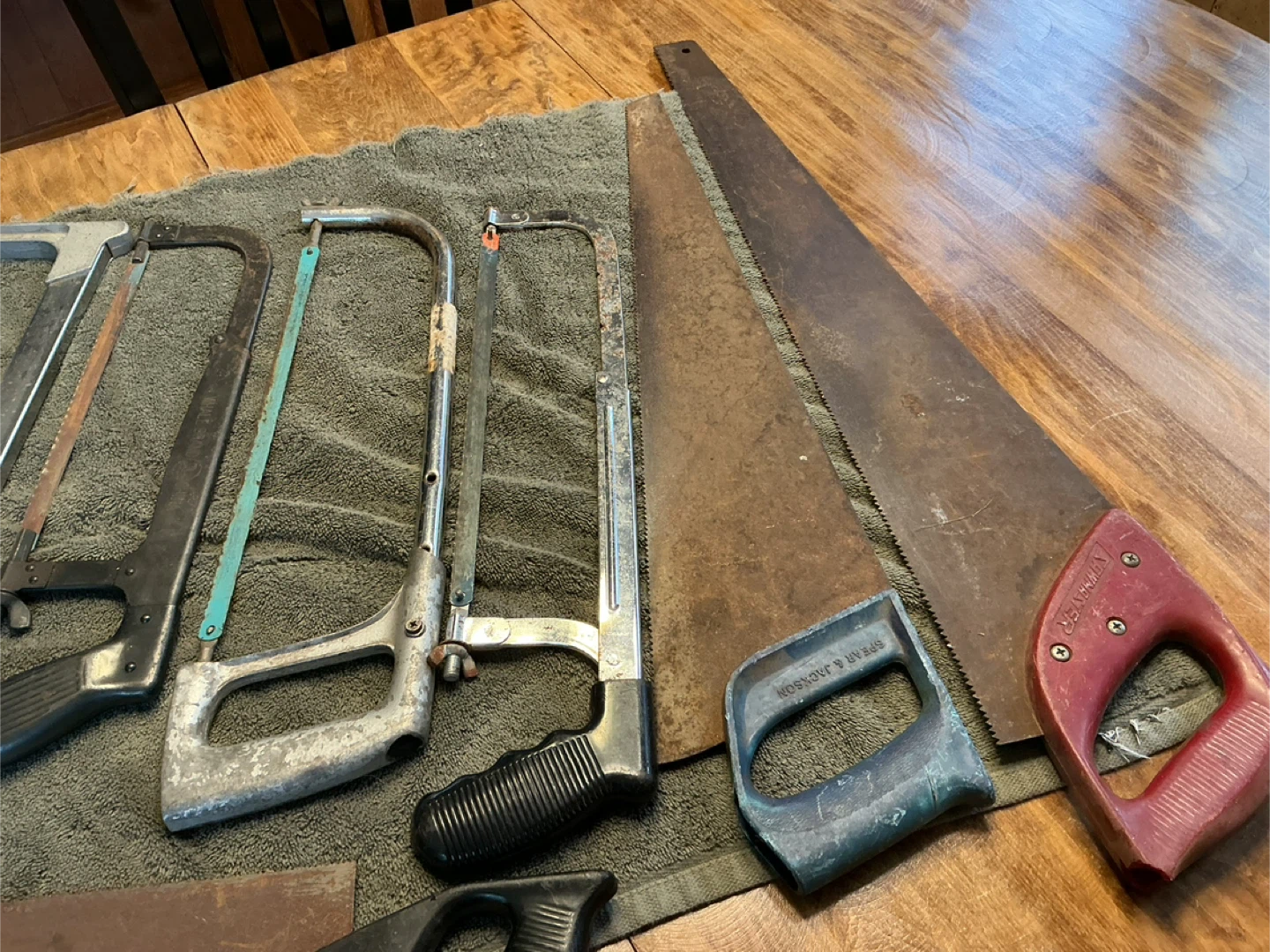 7 Vintage Hand Saws ! - photo 5
