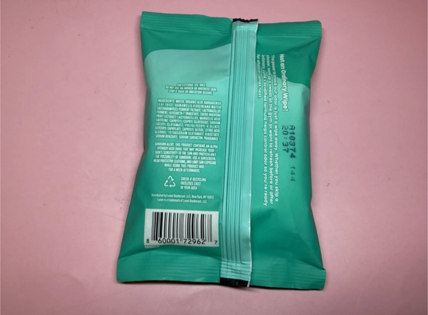 Lume Acidified Deodorant Wipes - Cool Cucumber - photo 3