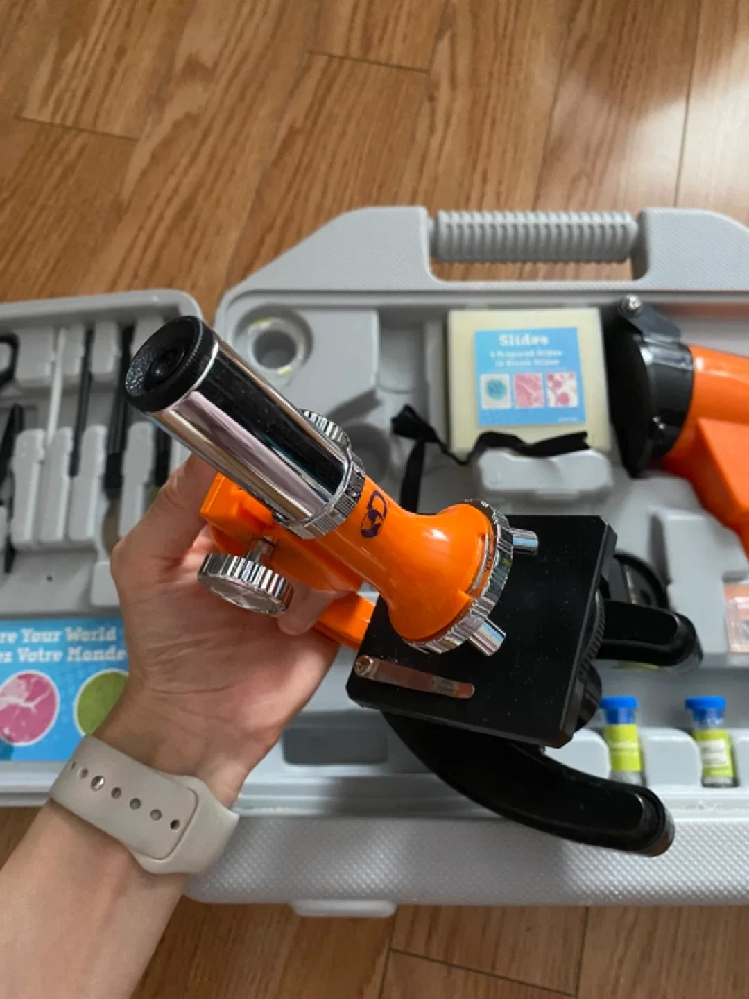 Discovery Kids Microscope Completely Set 120X to 1200X image indicator(4)