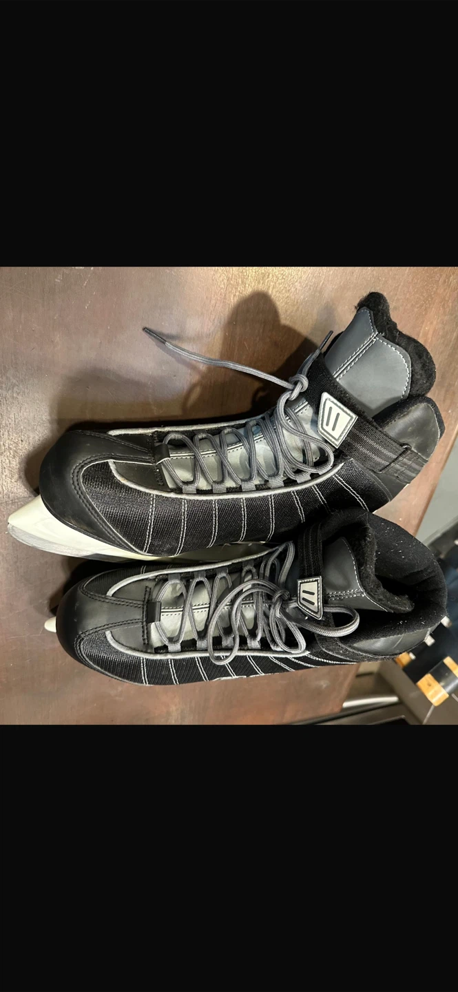 Bauer Ice Skates - Size 13 US - photo 5