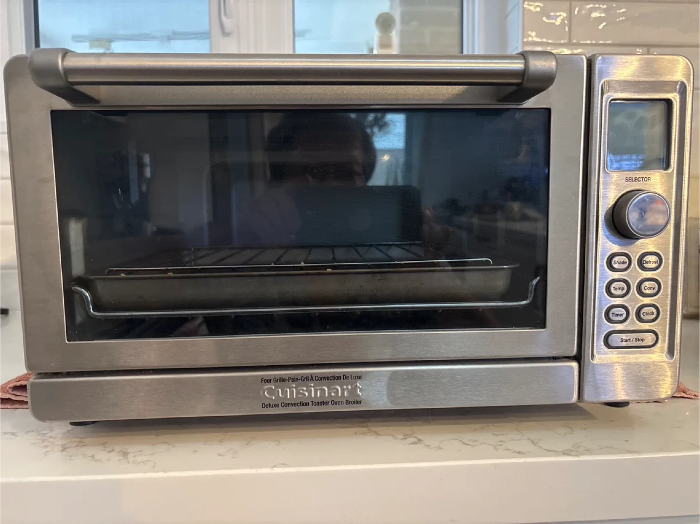 Cuisinart TOB-135C Deluxe Convection Toaster Oven