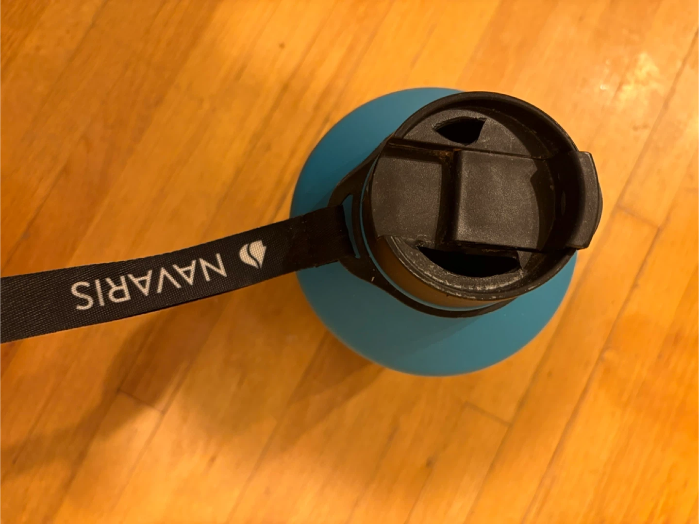 Navaris Blue Water Bottle - photo 3