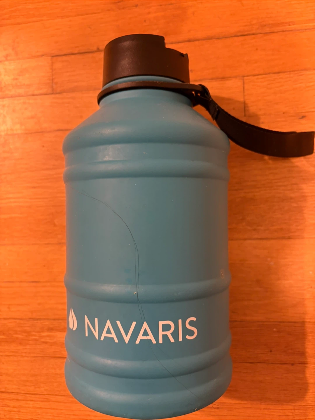Navaris Blue Water Bottle