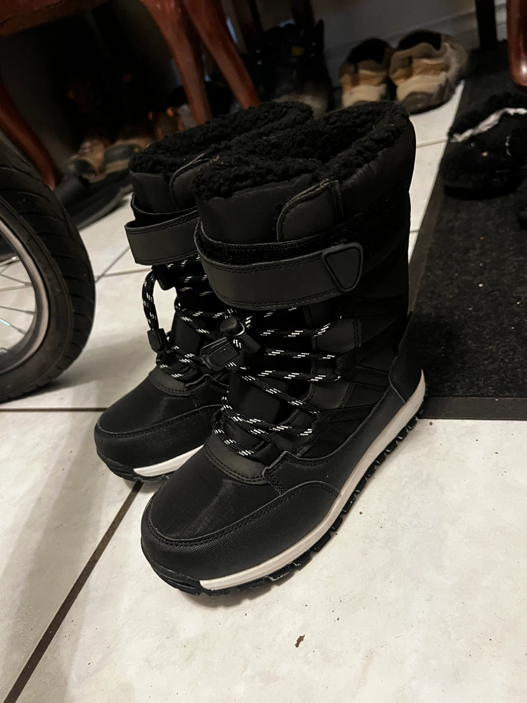 Black Winter Boots (size 3) - photo 2