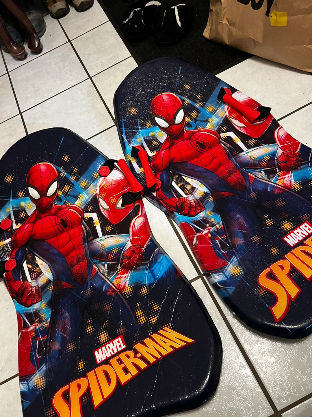Marvel Spiderman Snow Sled - photo 2