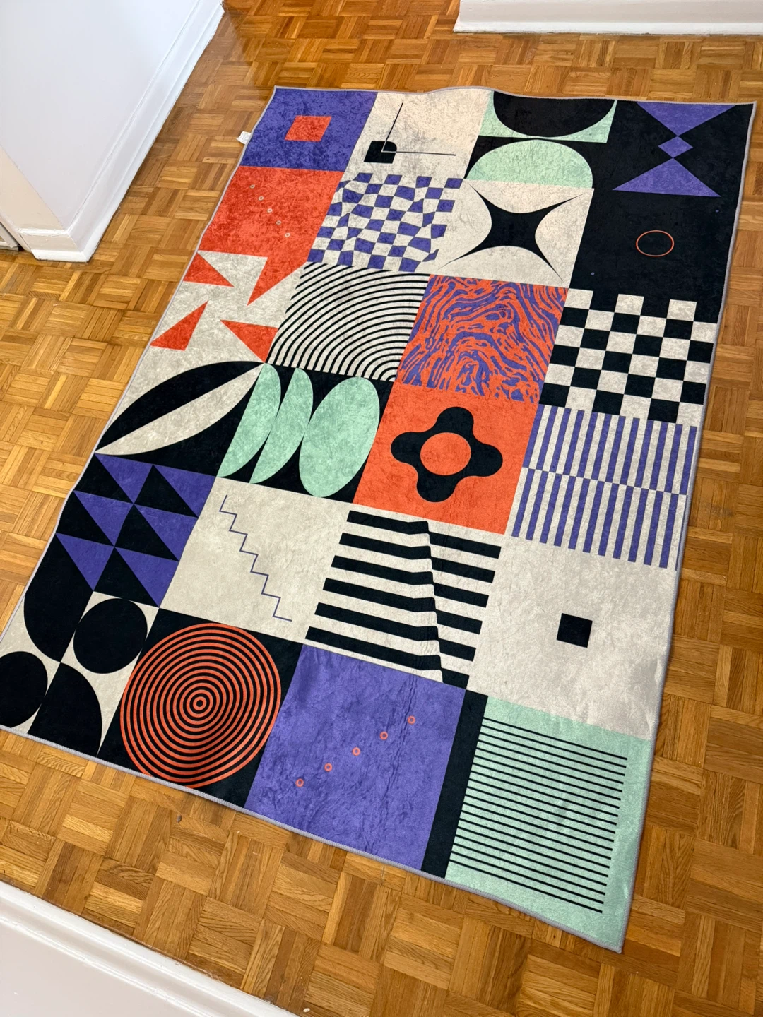 Geometric Patterned Area Rug 1.38m x 2.04m - photo 2