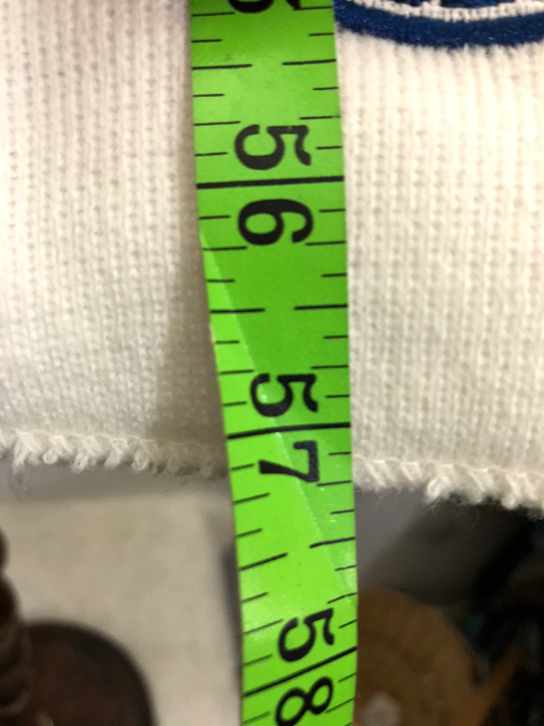 The Edmonton Oilers Scarf. Like New. - photo 3