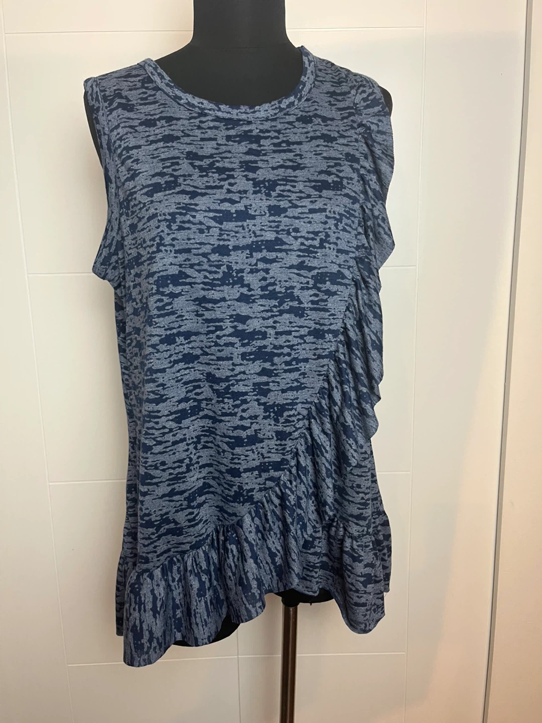 D2 Love Tank Top - Size M