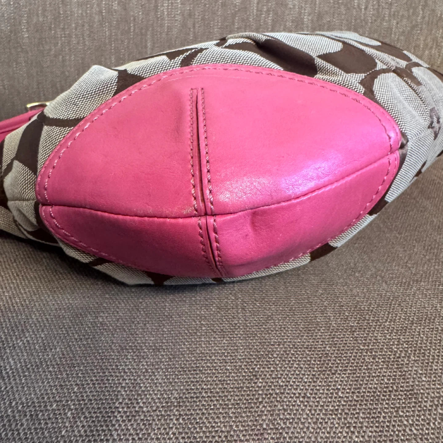Coach Signature Print & Pink Leather Hobo Bag - photo 4