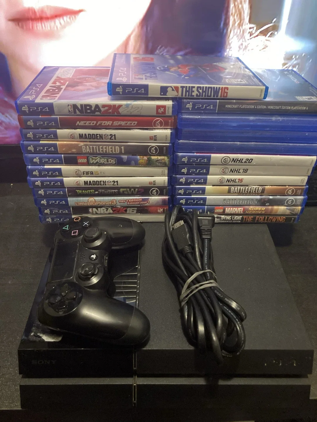 Sony PS4 Console with Games and Controller