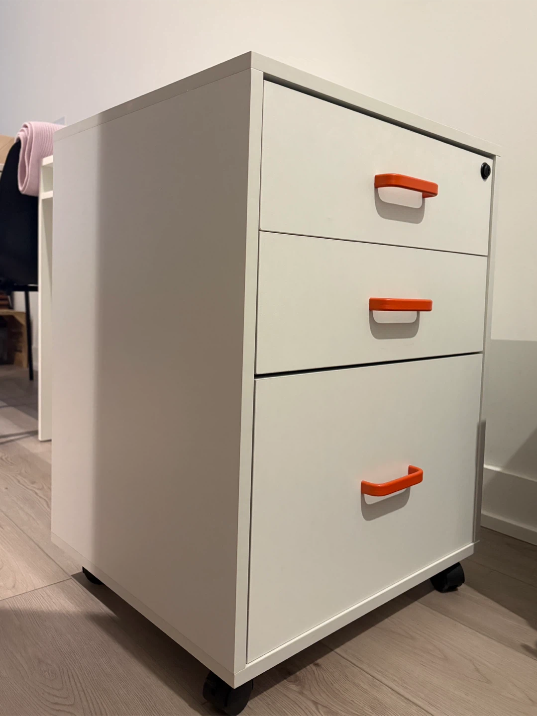 3 drawer storage on wheels - photo 2