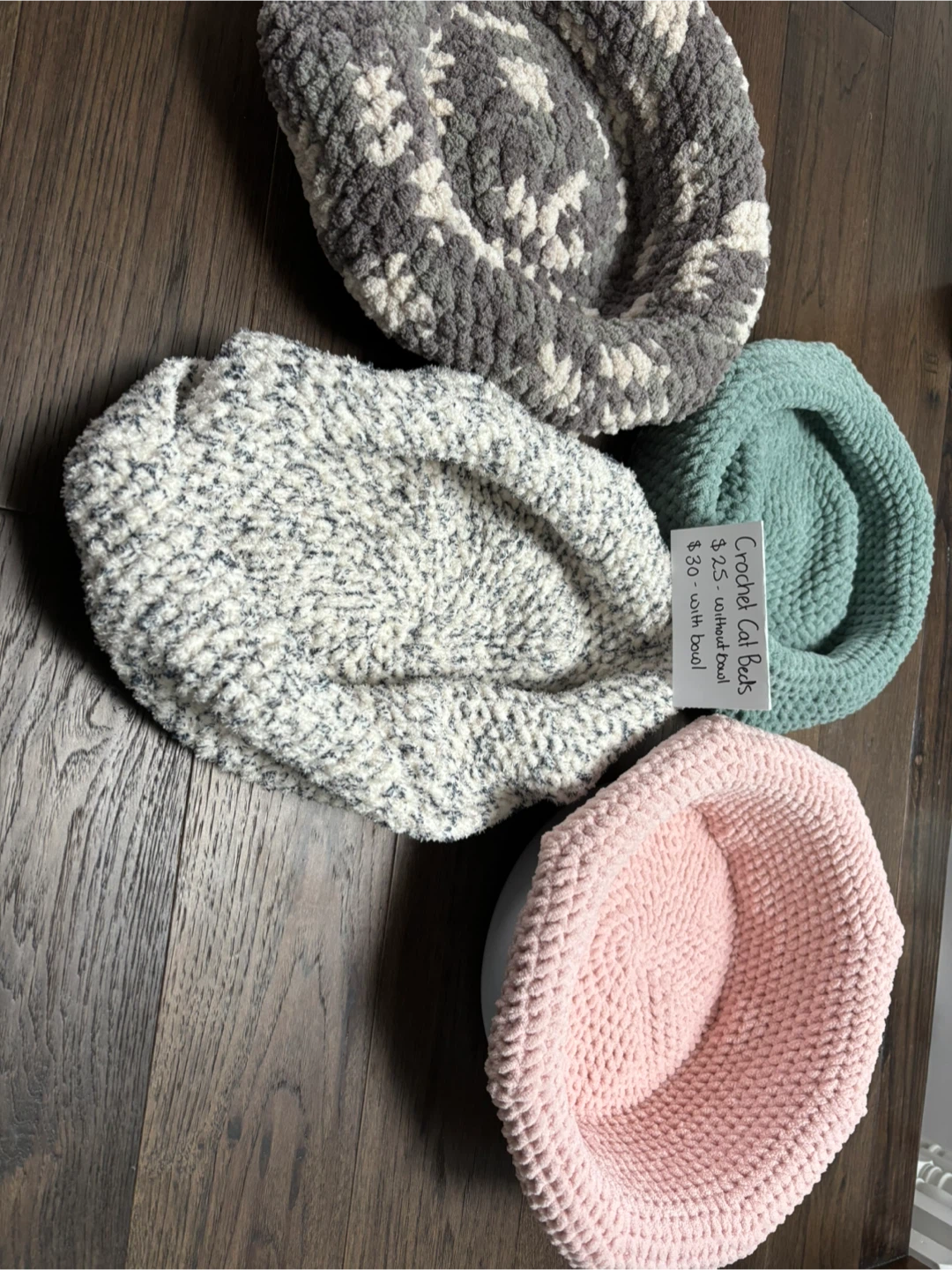 Crocheted Cat Bed - photo 4