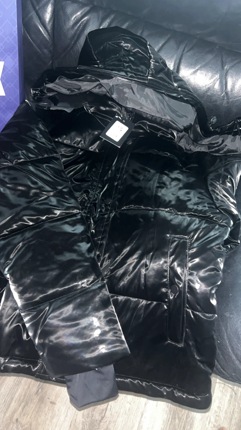 BRAND NEW WOMEN Puffer Jacket - Black
