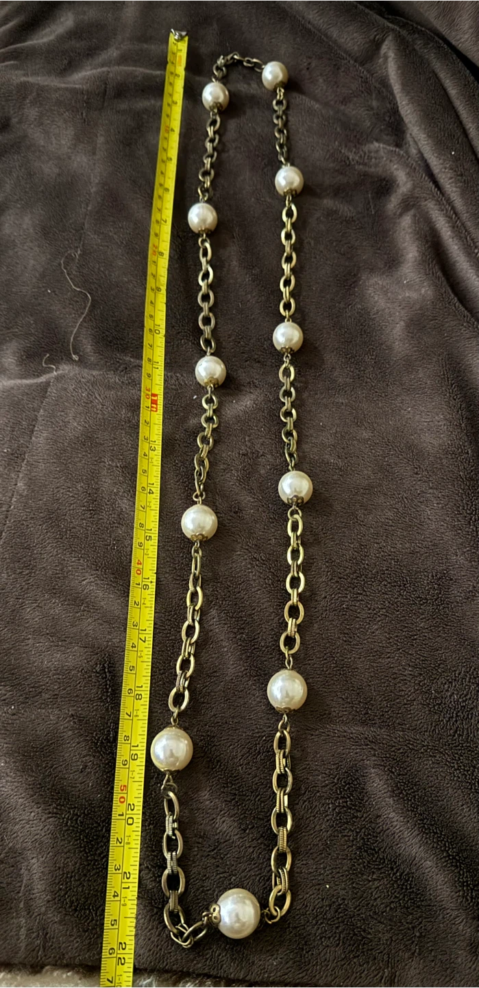 Pearl and Chain Necklace
