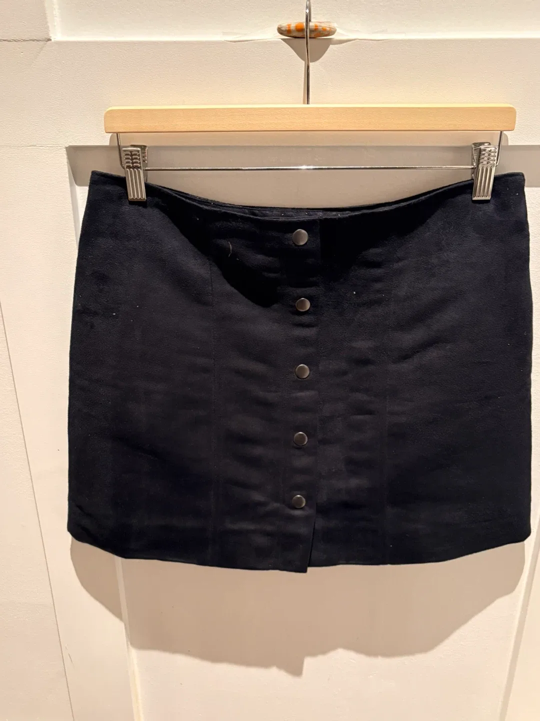 Women’s Gap Black Skirt - Size 6