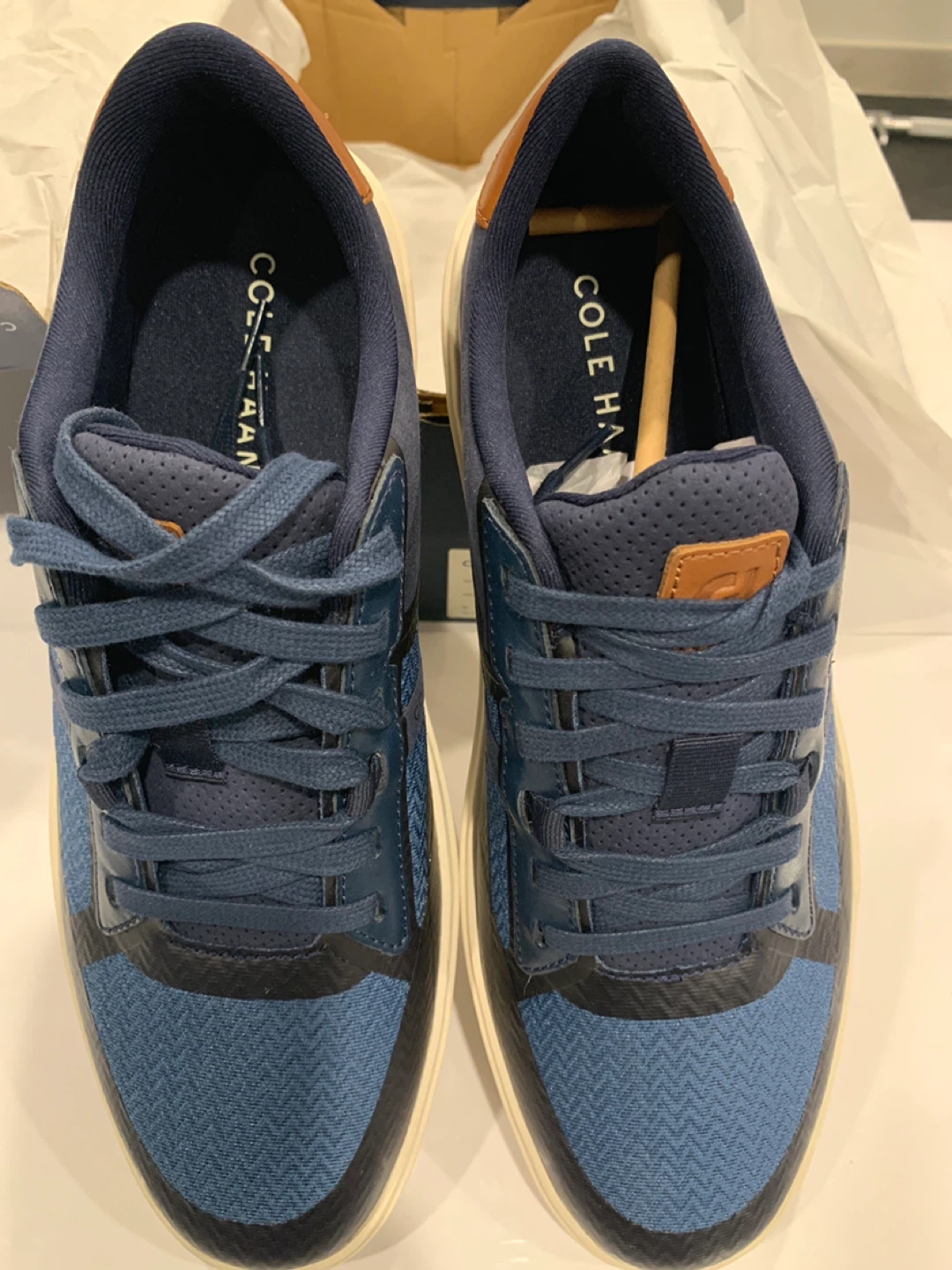 Cole Haan Grand Crosscourt Sneaker - Size 10.5