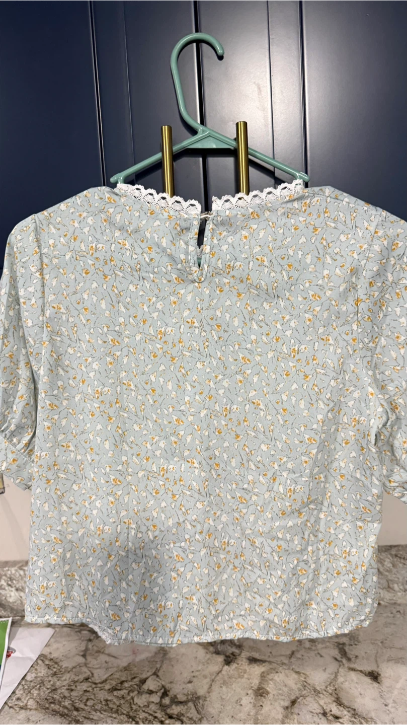 P.Ta Floral Blouse - New with Tags size M - photo 5