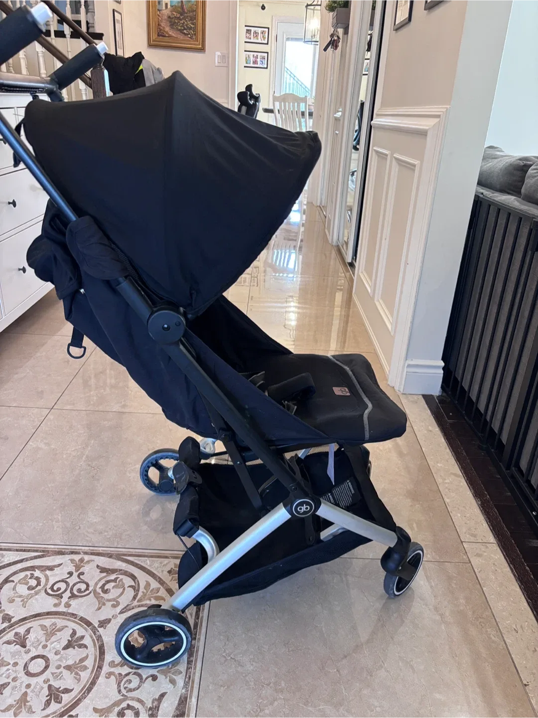 gb Pockit Stroller - Black