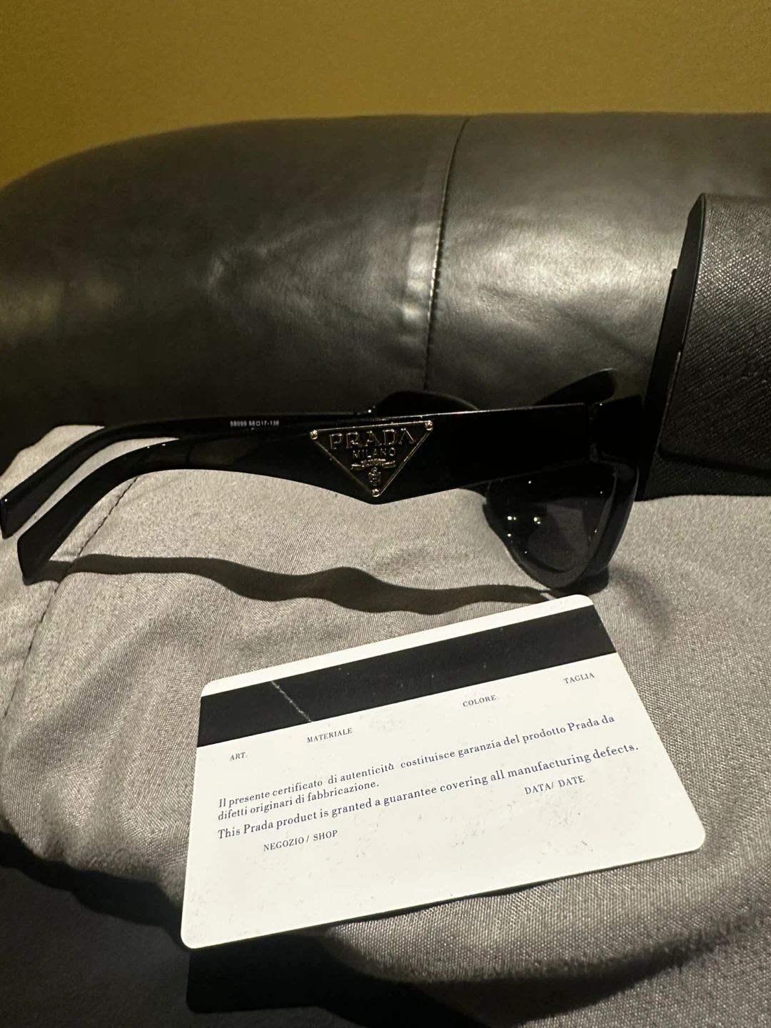 Prada Sunglasses Black - photo 2