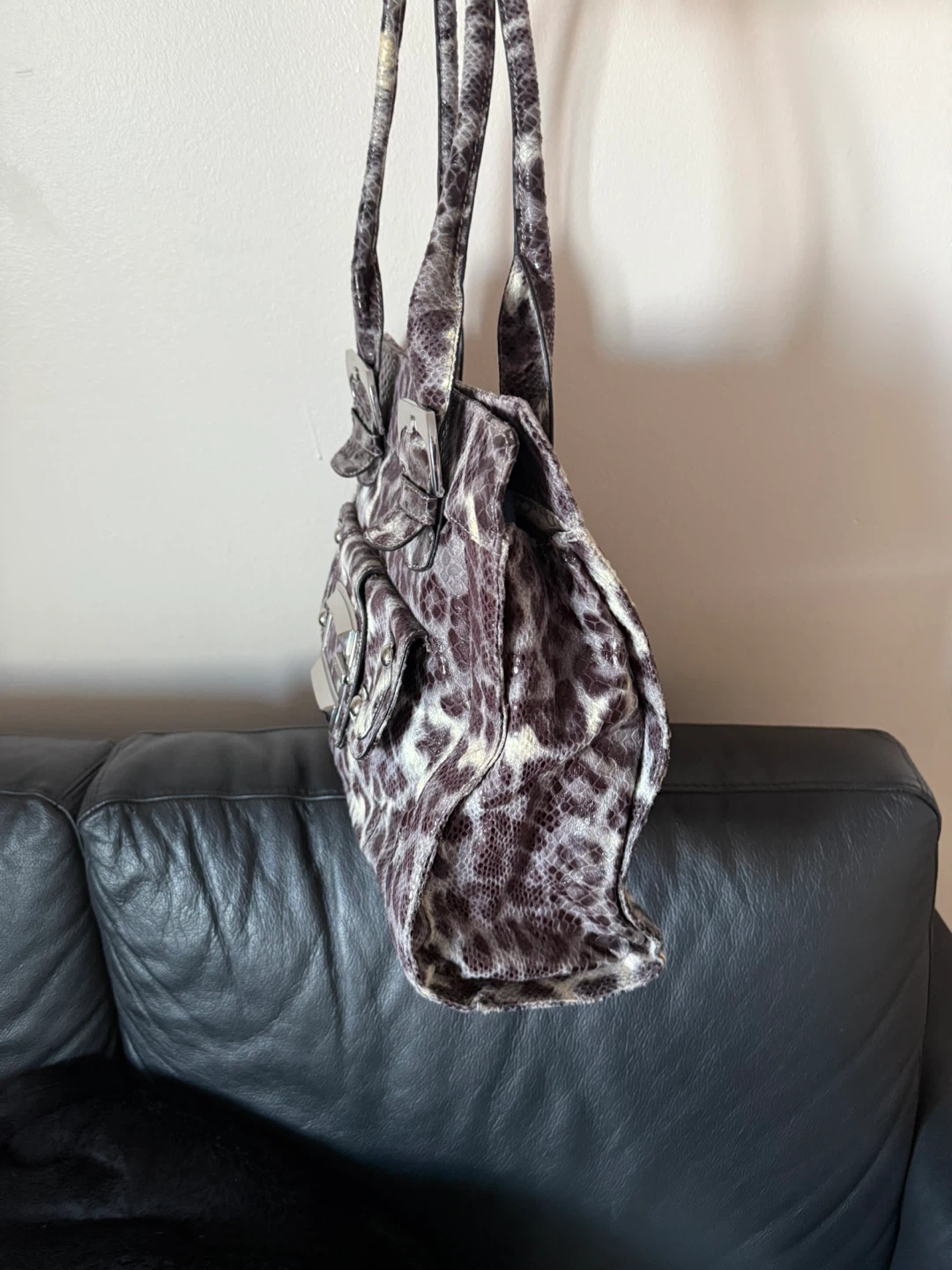 Guess Animal Print Tote Bag - photo 5