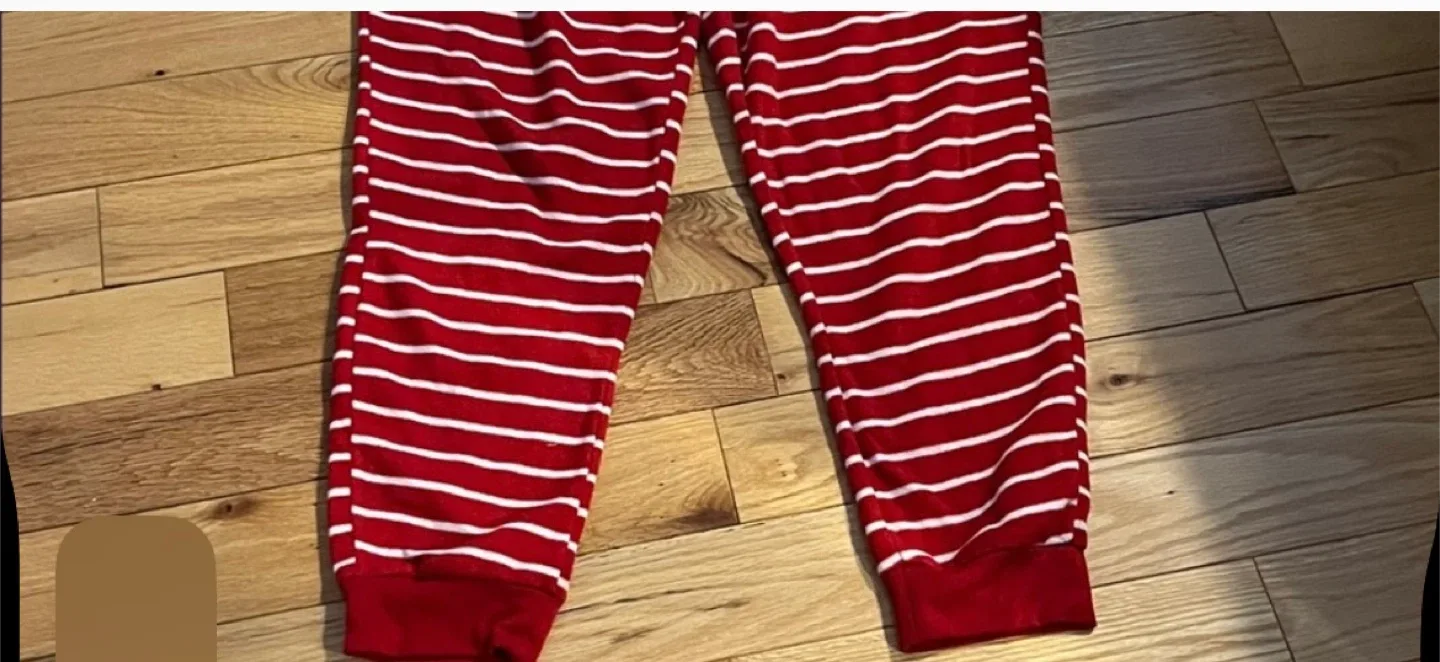 George Bearly Awake Pajama Set - Size L image indicator(2)