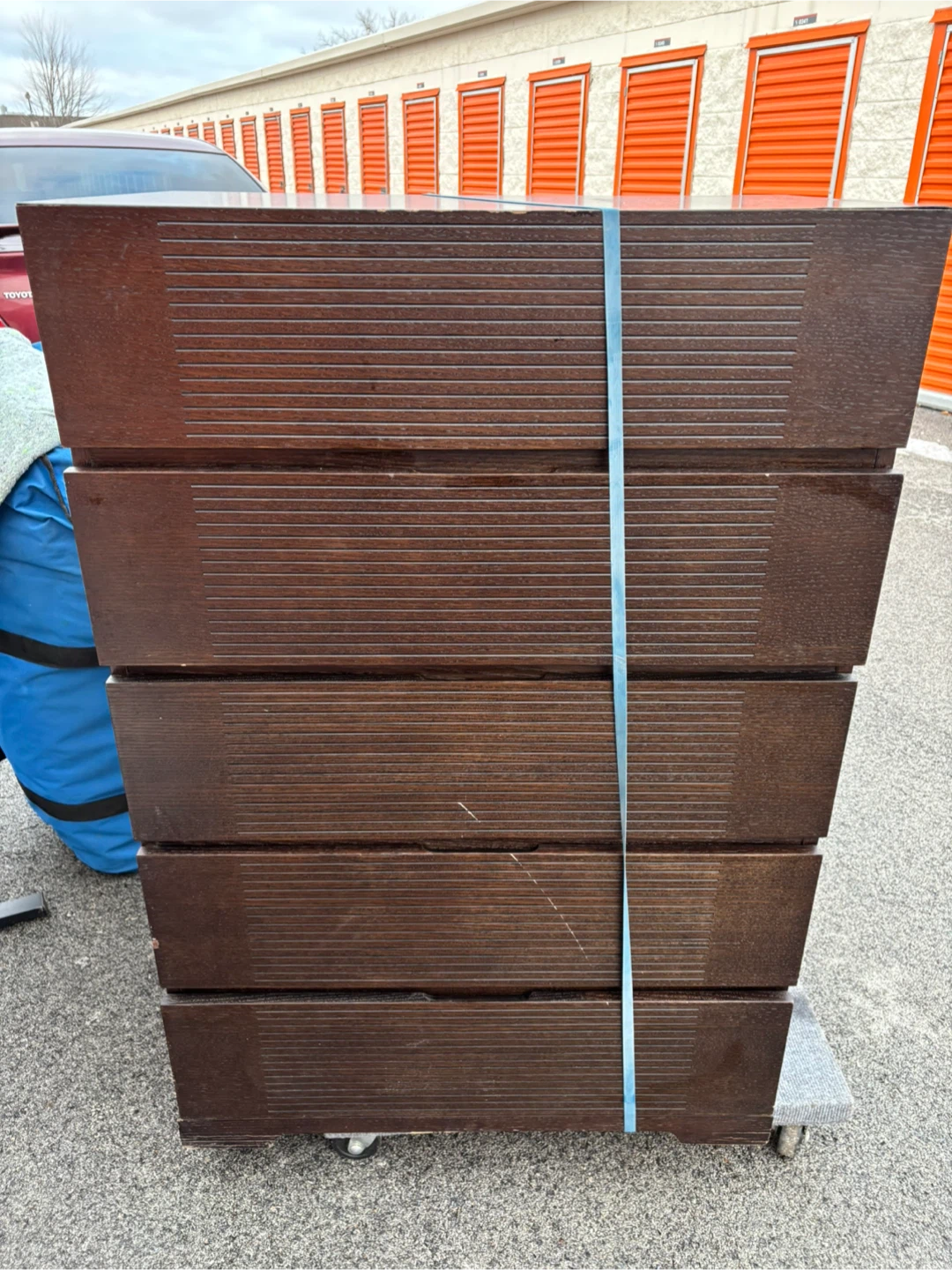 New Dark Brown 5-Drawer Dresser