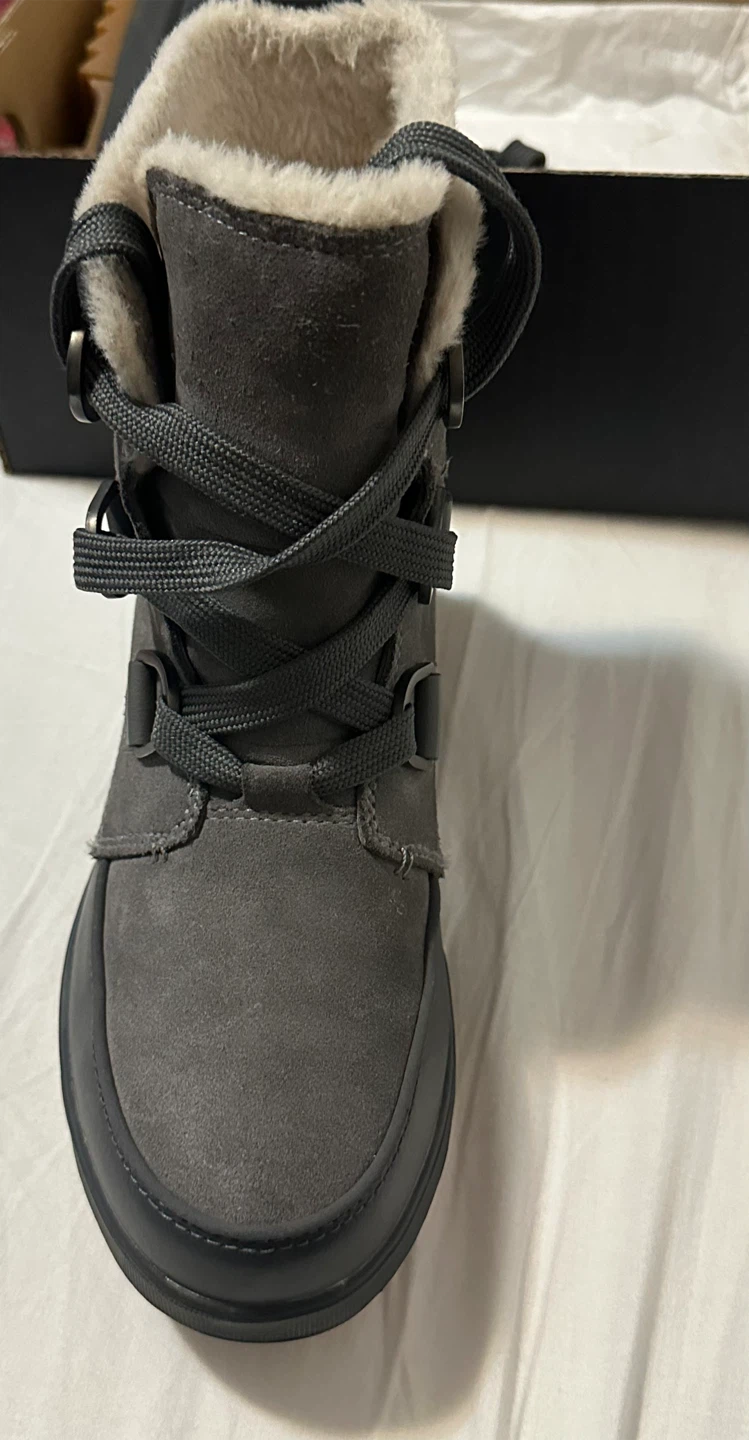 Sorel Explorer Joan Grey Boots - Size 8 - photo 3