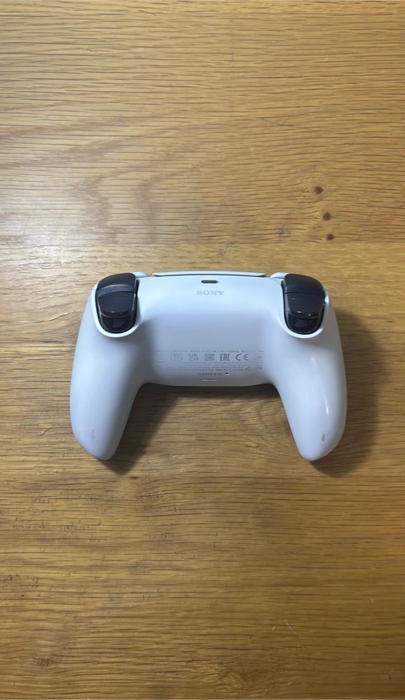 Sony PS5 controller White - photo 2