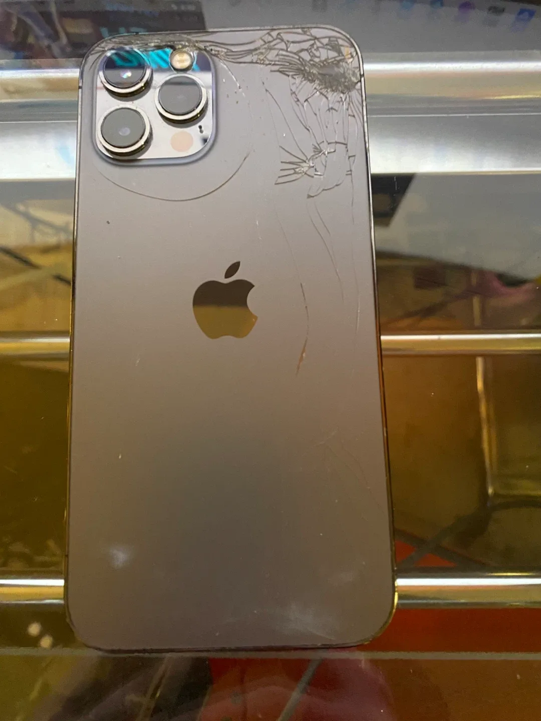 Shadow iPhone 12 Pro Max 256gb image indicator(8)