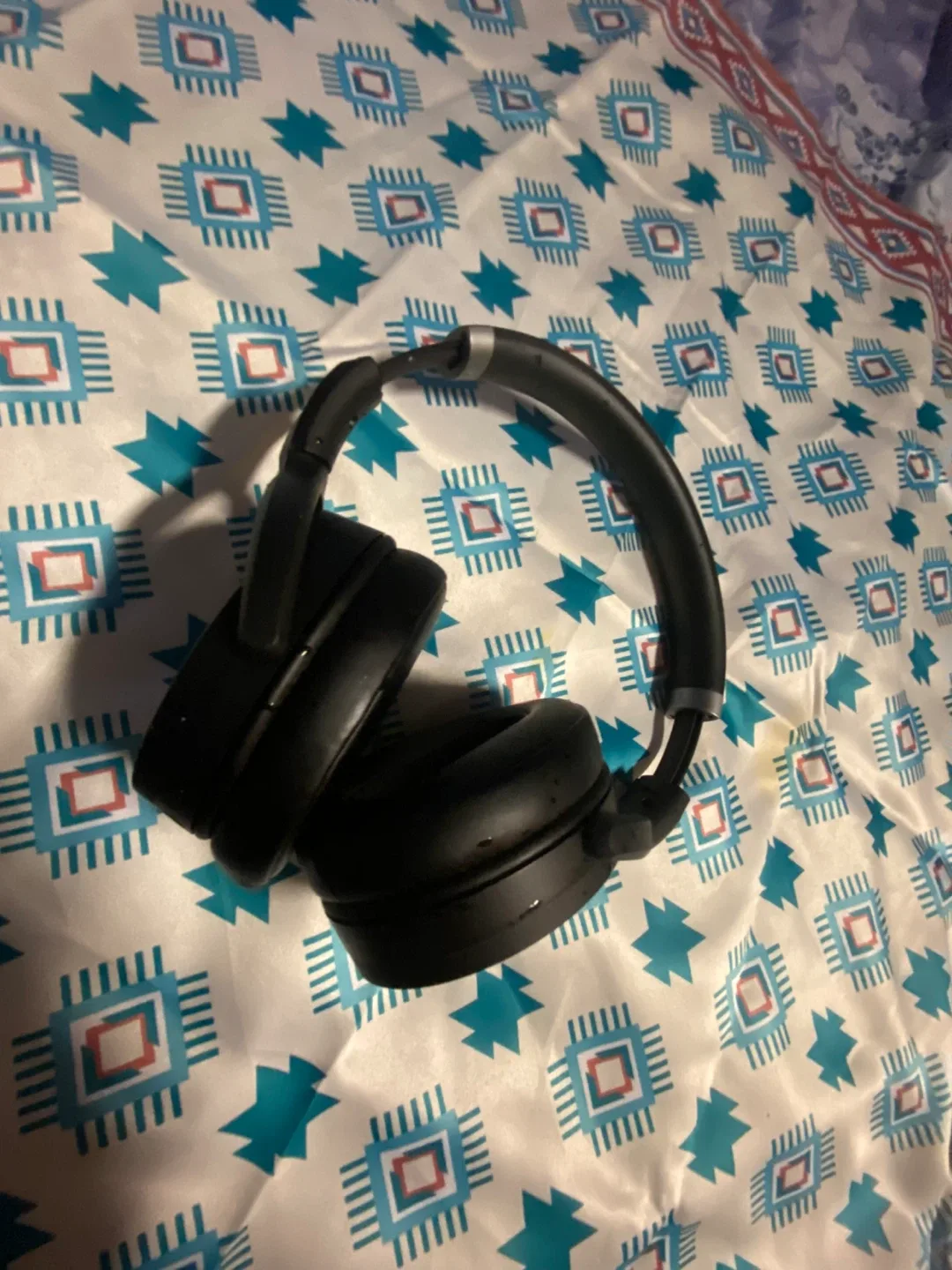 Sienheiser Headphones image indicator(3)