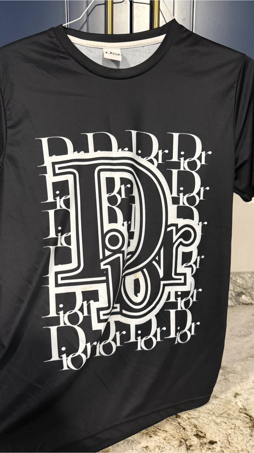 Black T-Shirt size M - photo 3