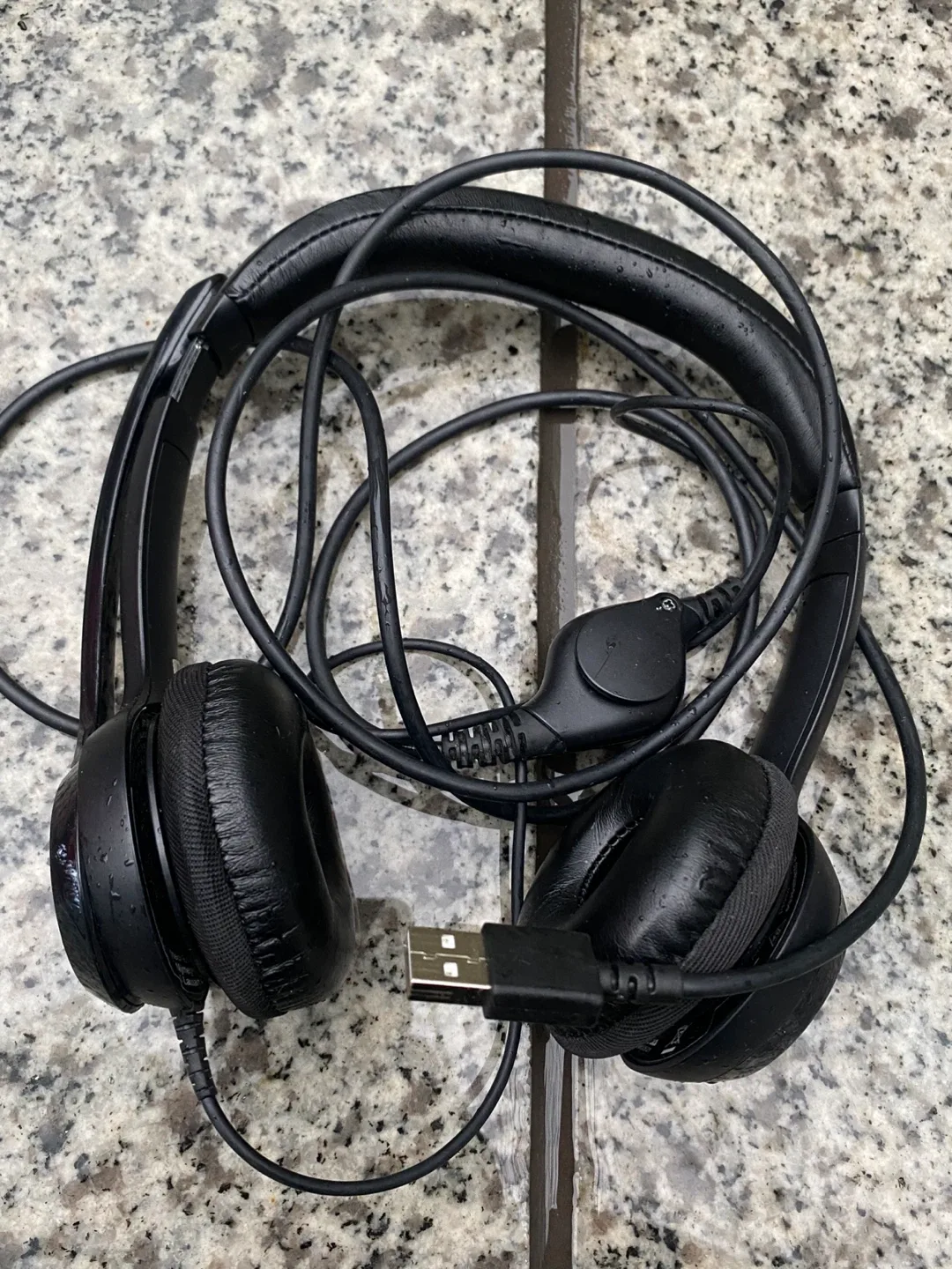 Headphones for games by 7God image indicator(2)