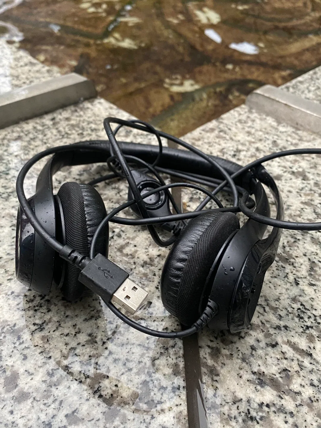 Headphones for games by 7God image indicator(4)